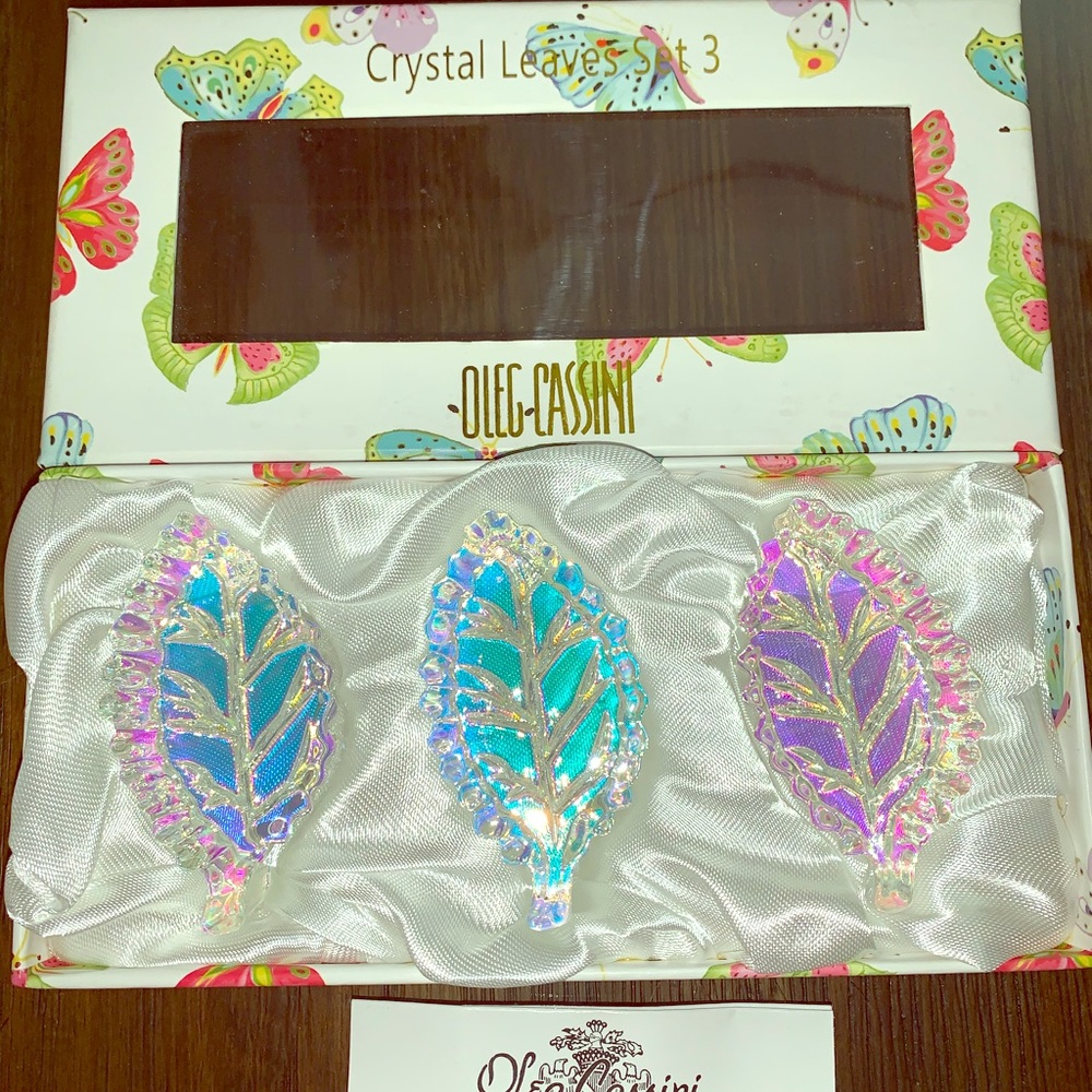 Oleg Cassini Crystal leaves Set 3